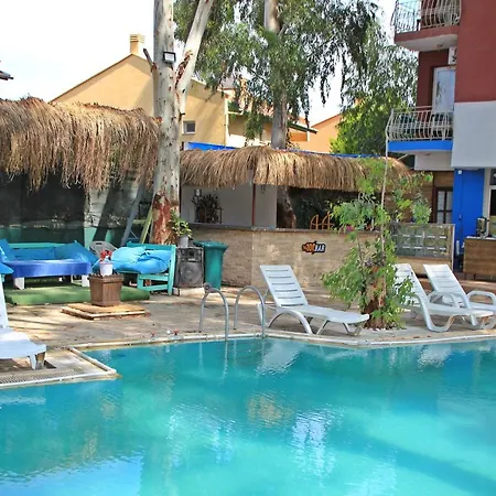 Urkmez Deniz Apart Bed and Breakfast
