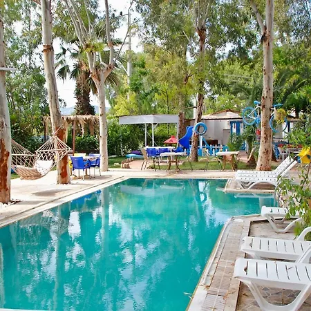 Urkmez Deniz Apart Bed and Breakfast *