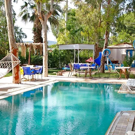 Urkmez Deniz Apart Bed and Breakfast Seferihisar