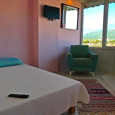 Urkmez Deniz Apart Bed and Breakfast