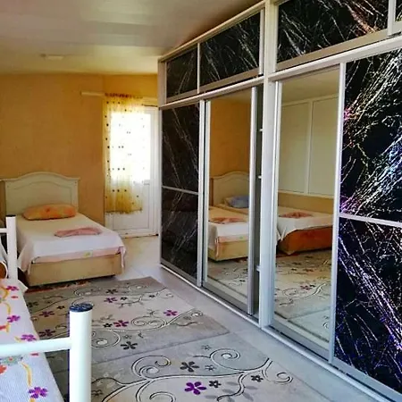Bed and Breakfast Urkmez Deniz Apart *