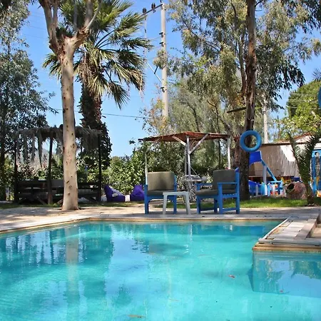 Urkmez Deniz Apart Bed and Breakfast