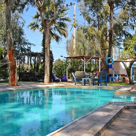 Bed & Breakfast Urkmez Deniz Apart